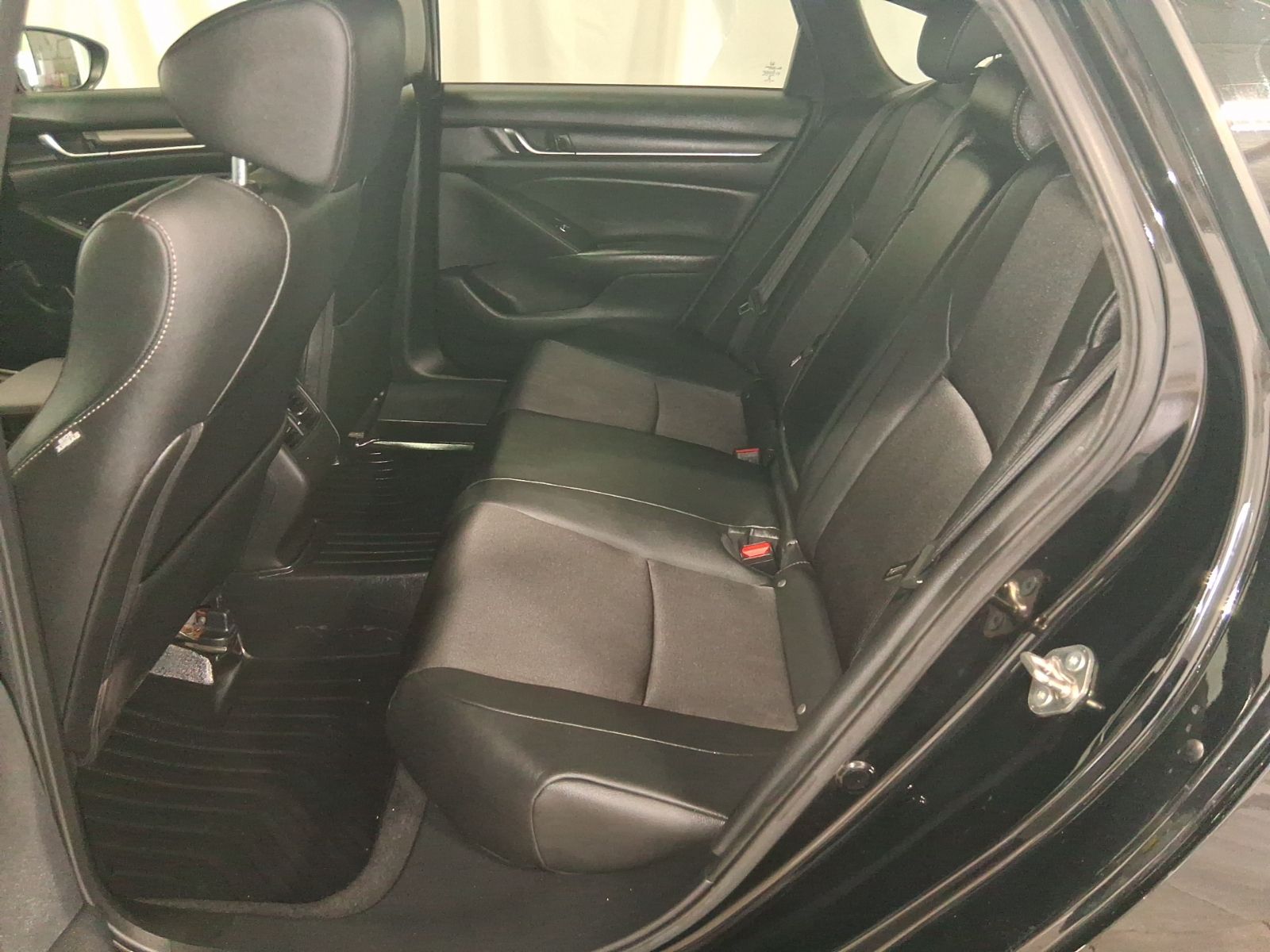 Used Car 2019 Honda Accord  Sport 2.0t For Sale Under $20,000 In Austin, Texas