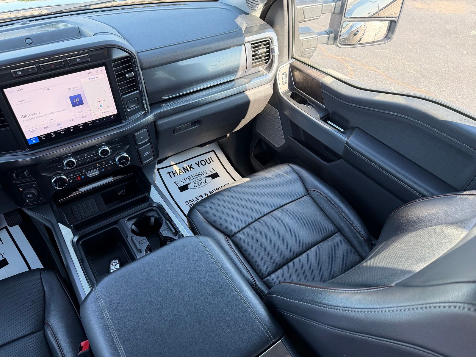 2024 Ford F-350SD image 15