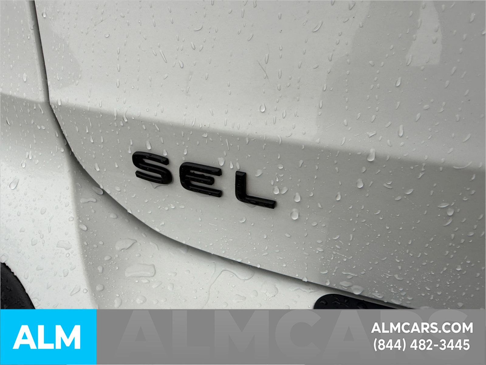 Used 2023 White Volkswagen 1.5T SEL image 9