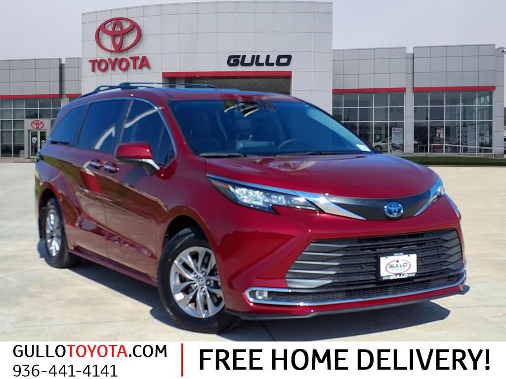 2023 Toyota Sienna XLE Red at Gullo Toyota