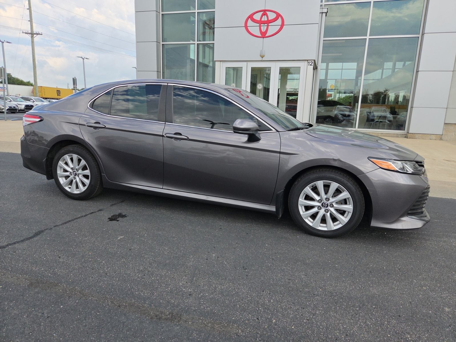2020 Toyota Camry LE FWD