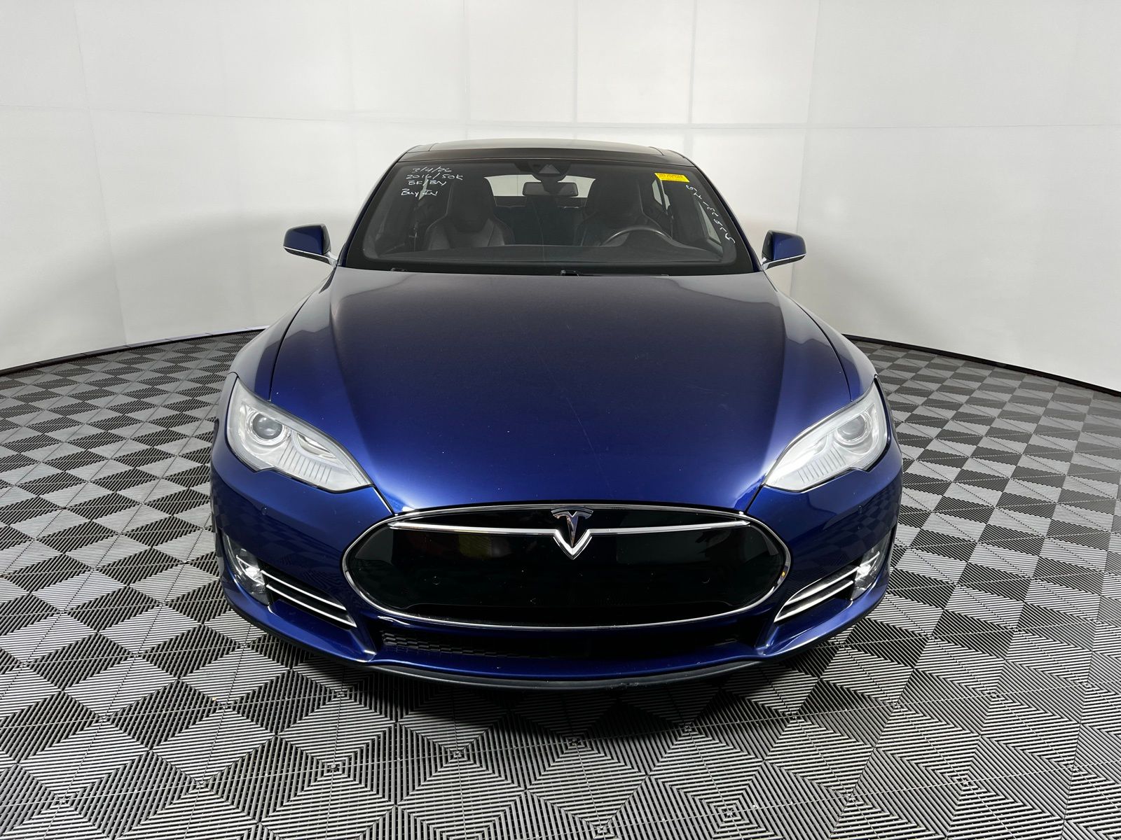 Thumbnail: 2016 Tesla Model S - 2
