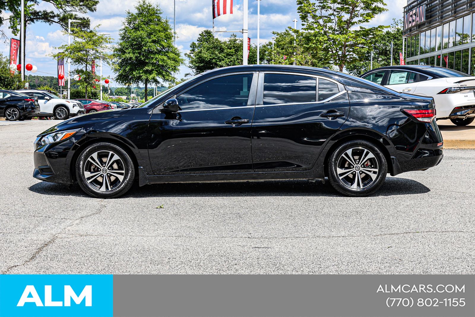Used 2022 Black Nissan SV Carfax One Owner w/ No Accidents image 4