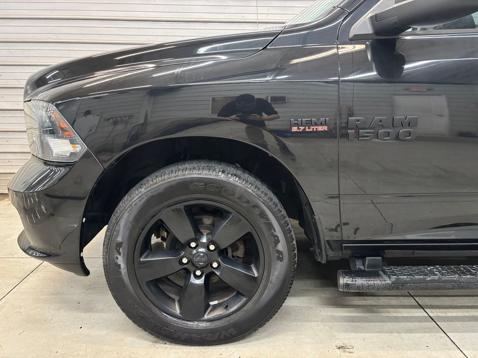 2018 Ram 1500 Express - Image 4
