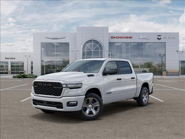 Bright White Clearcoat 2026 RAM 1500 Express Crew Cab 4WD Pickup Truck Four-Wheel Drive 8-Speed Automatic