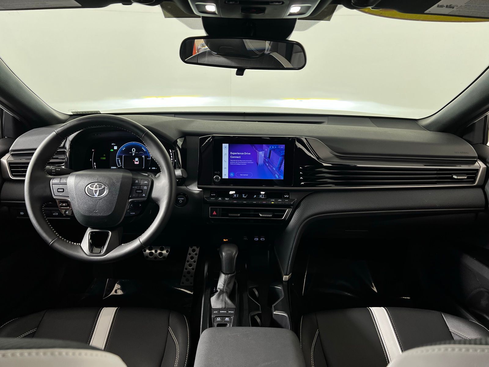 Thumbnail: 2025 Toyota Camry - 23