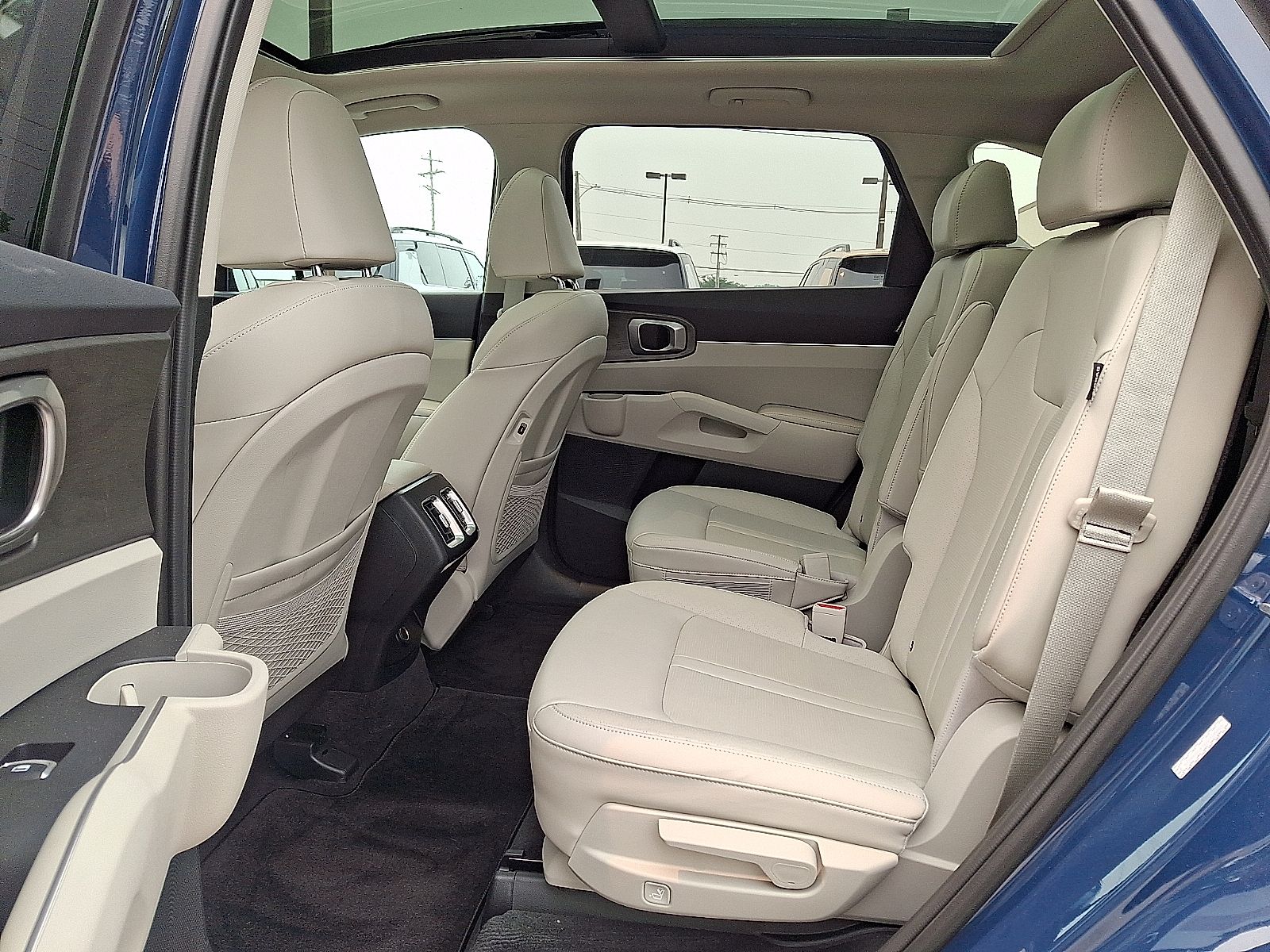 Used 2025 Kia Sorento SUV