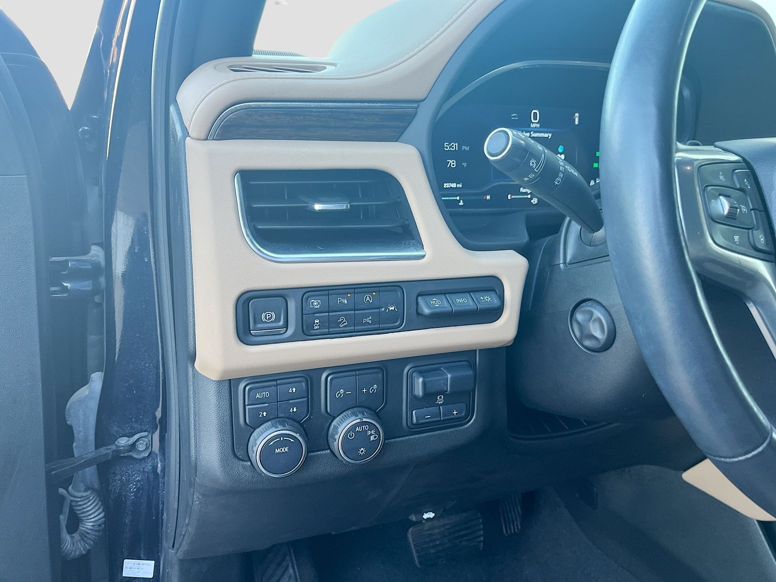 Used 2024 Blue Chevrolet Premier image 10
