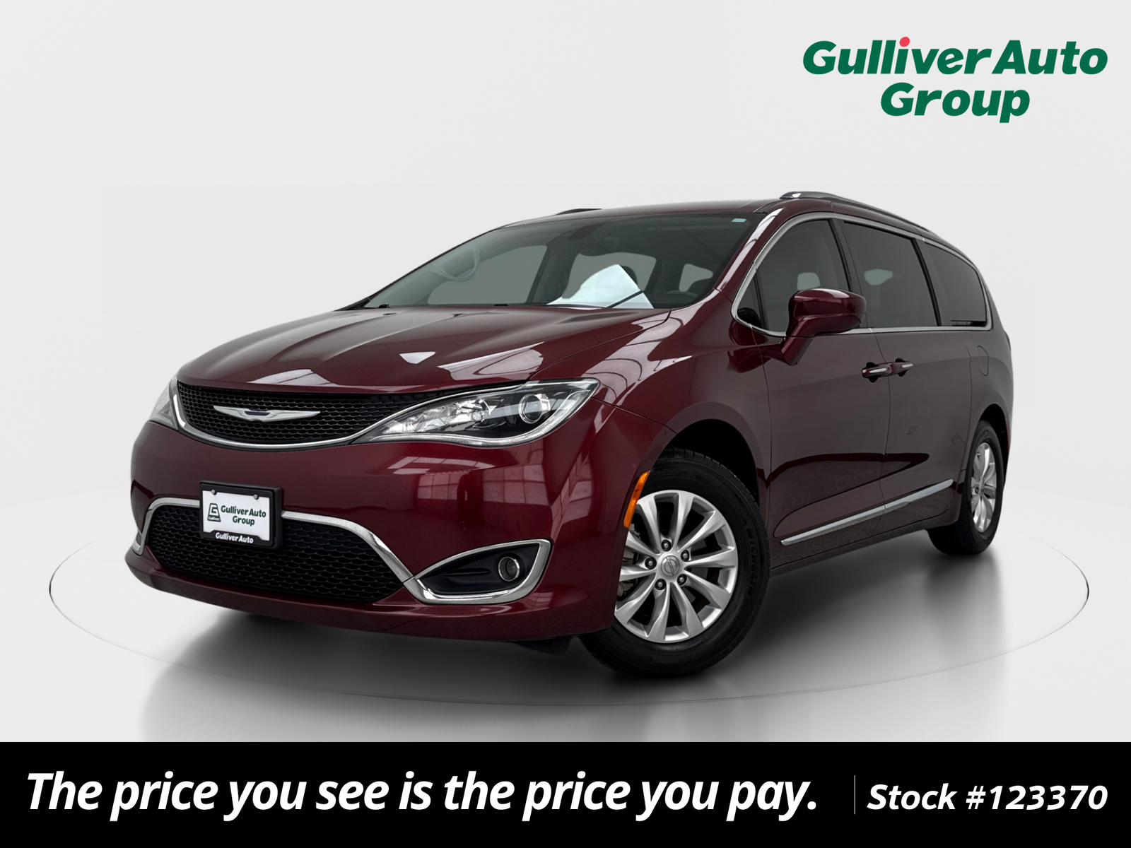 2018 Chrysler Pacifica Touring L's photo
