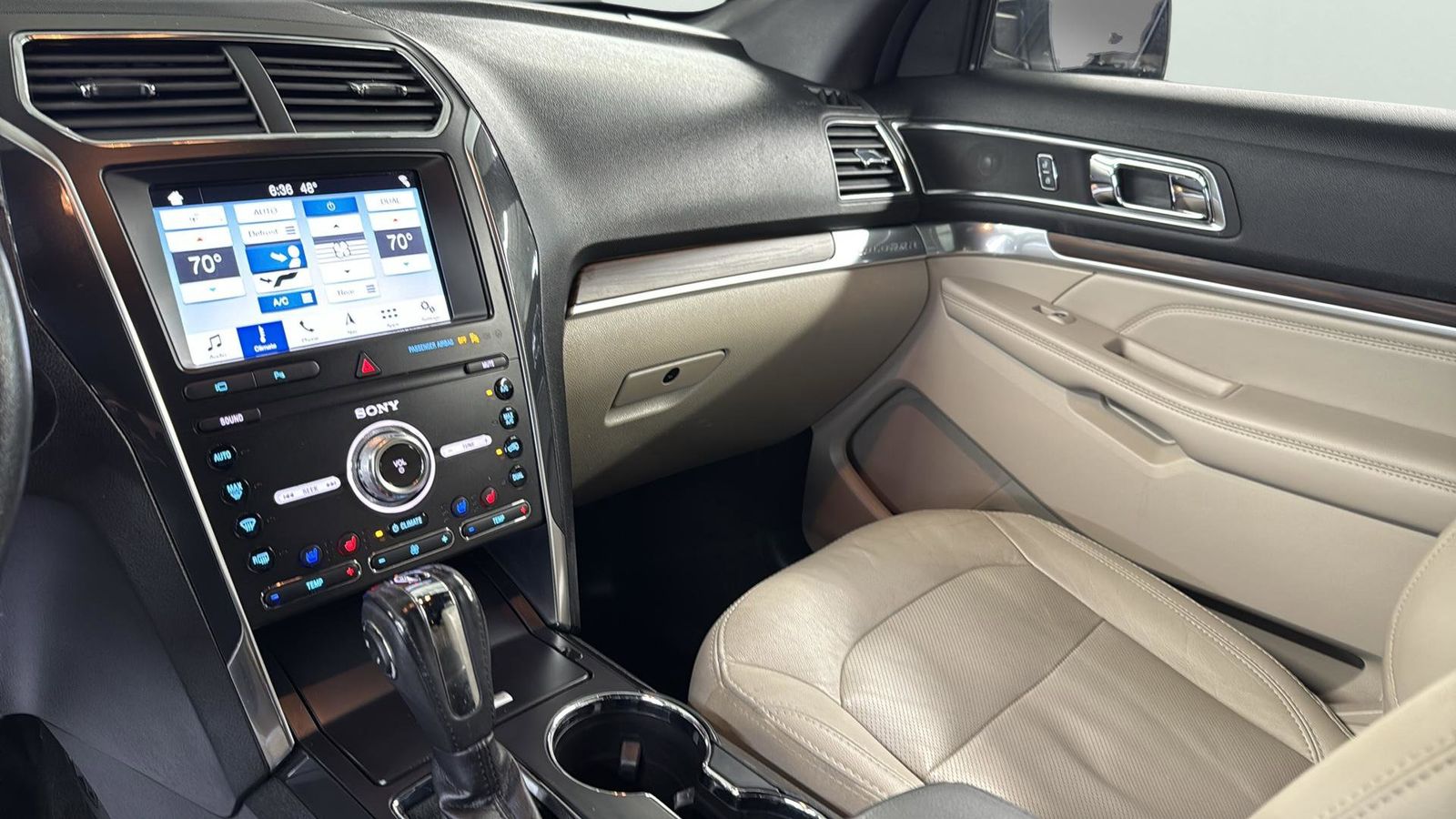 Used Car 2019 Ford Explorer  Limited For Sale Under $20,000 In Austin, Texas