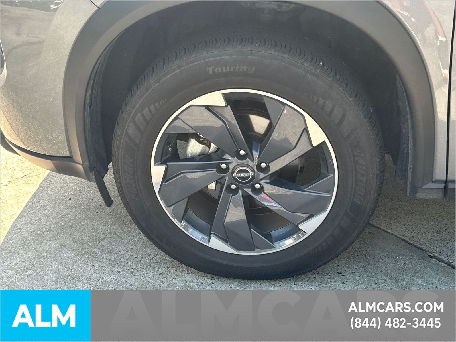 Used 2025 Gray Nissan SV image 30