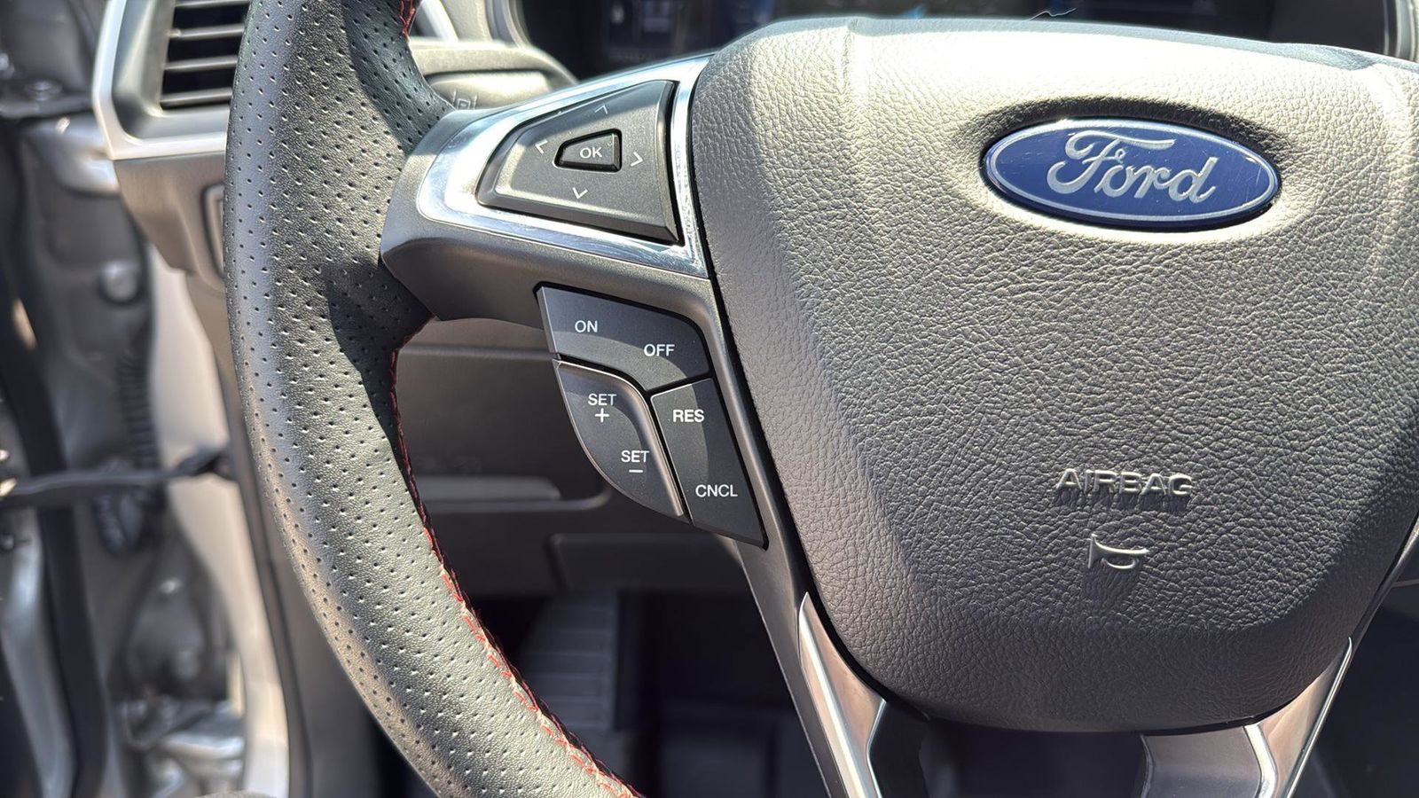 Used Car 2023 Ford Edge  St Line For Sale Under $30,000 In Austin, Texas
