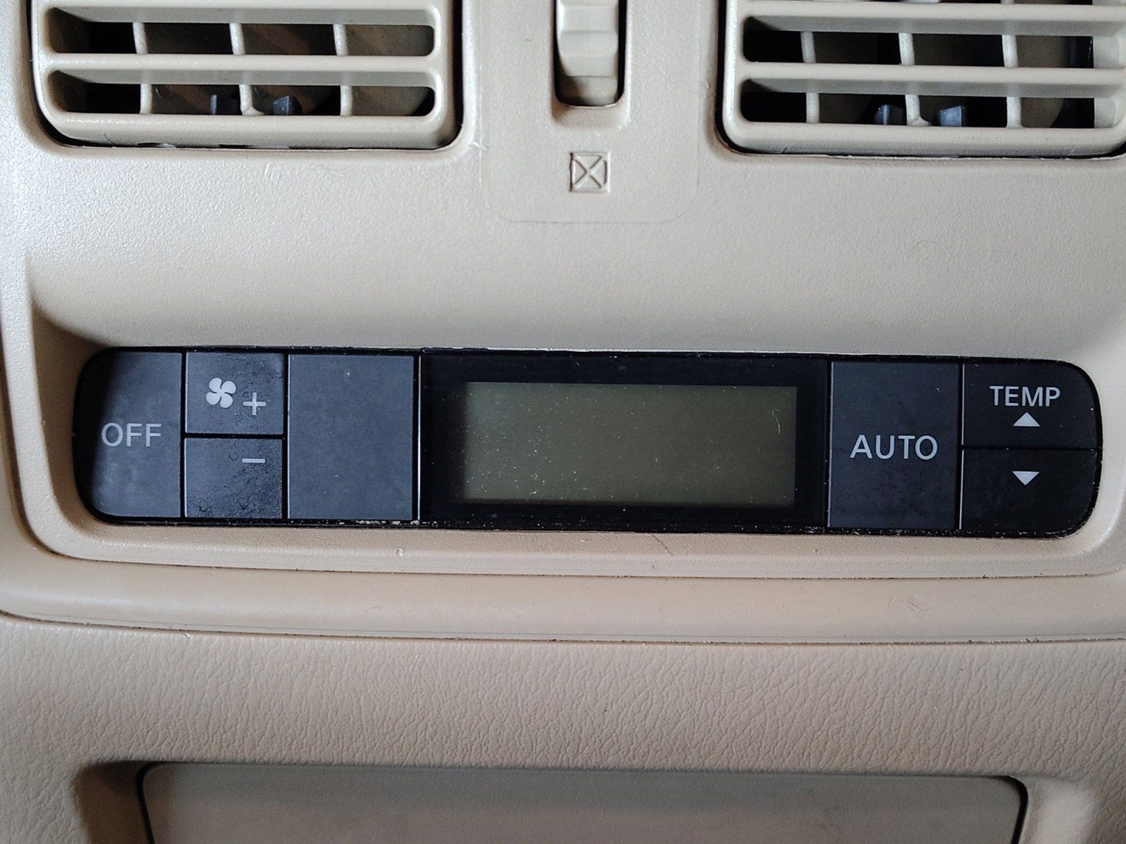 Used Car 2015 Nissan Pathfinder  S For Sale Under $10,000 In San Antonio, Texas