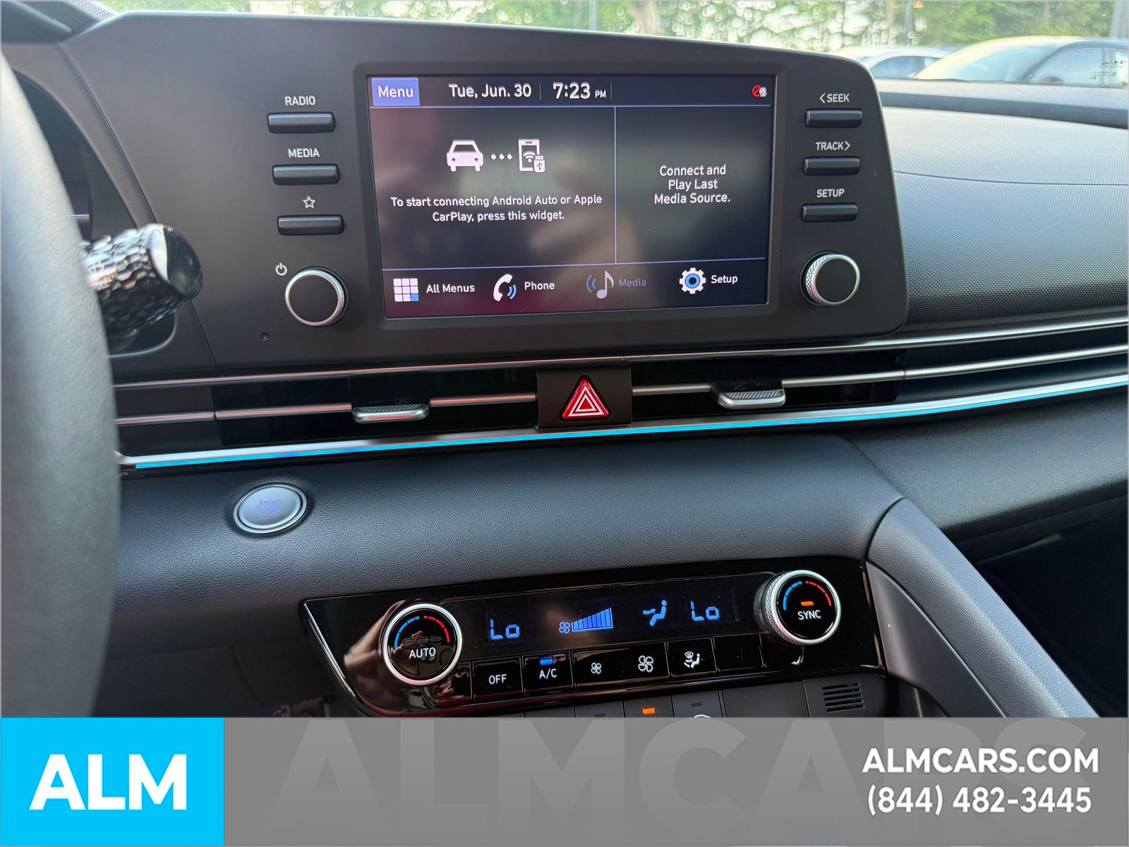 Used 2022 Black Hyundai SEL image 12