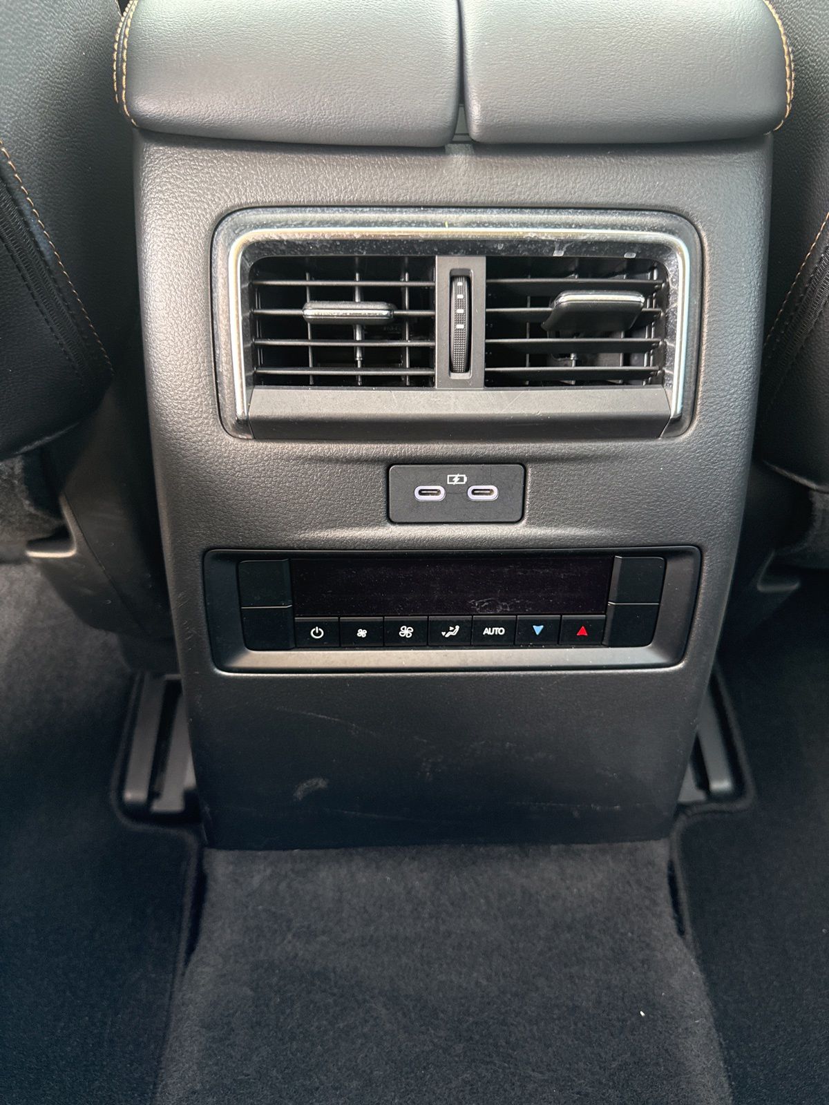 2025 Mazda CX-90 Preferred Package - Photo 22