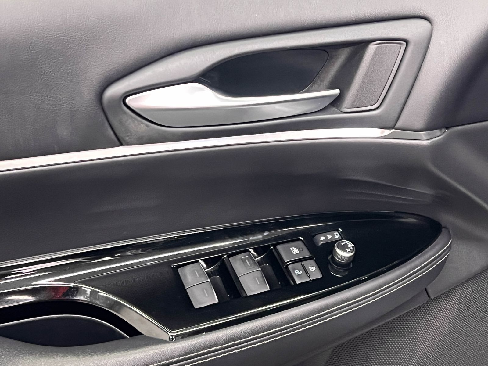 used 2021 Toyota Mirai car, priced at $10,888