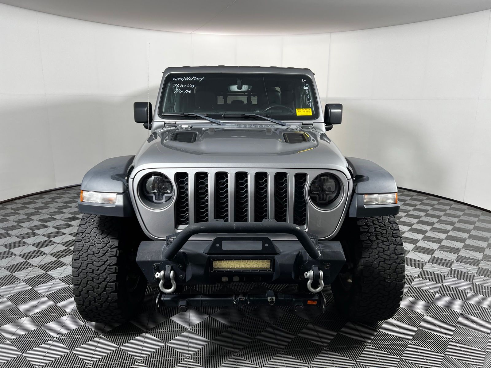 Thumbnail: 2020 Jeep Gladiator - 2