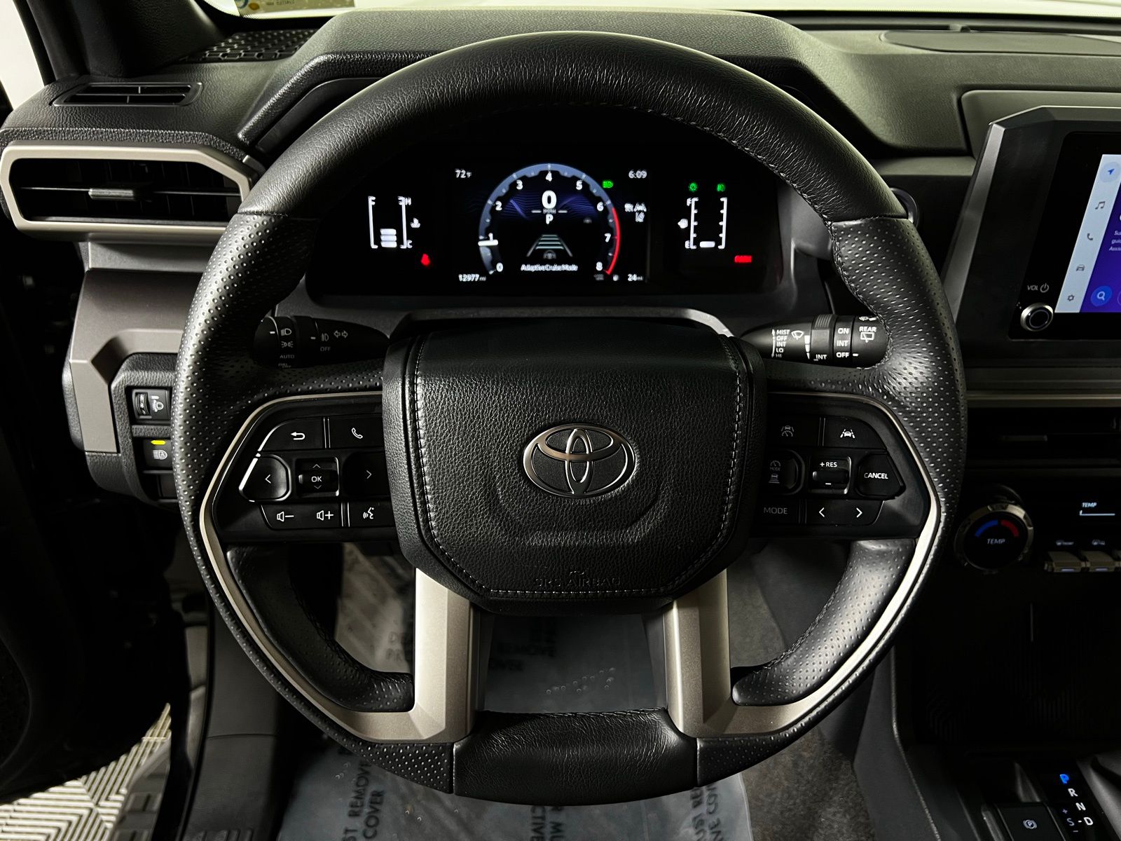 Thumbnail: 2025 Toyota 4Runner - 14