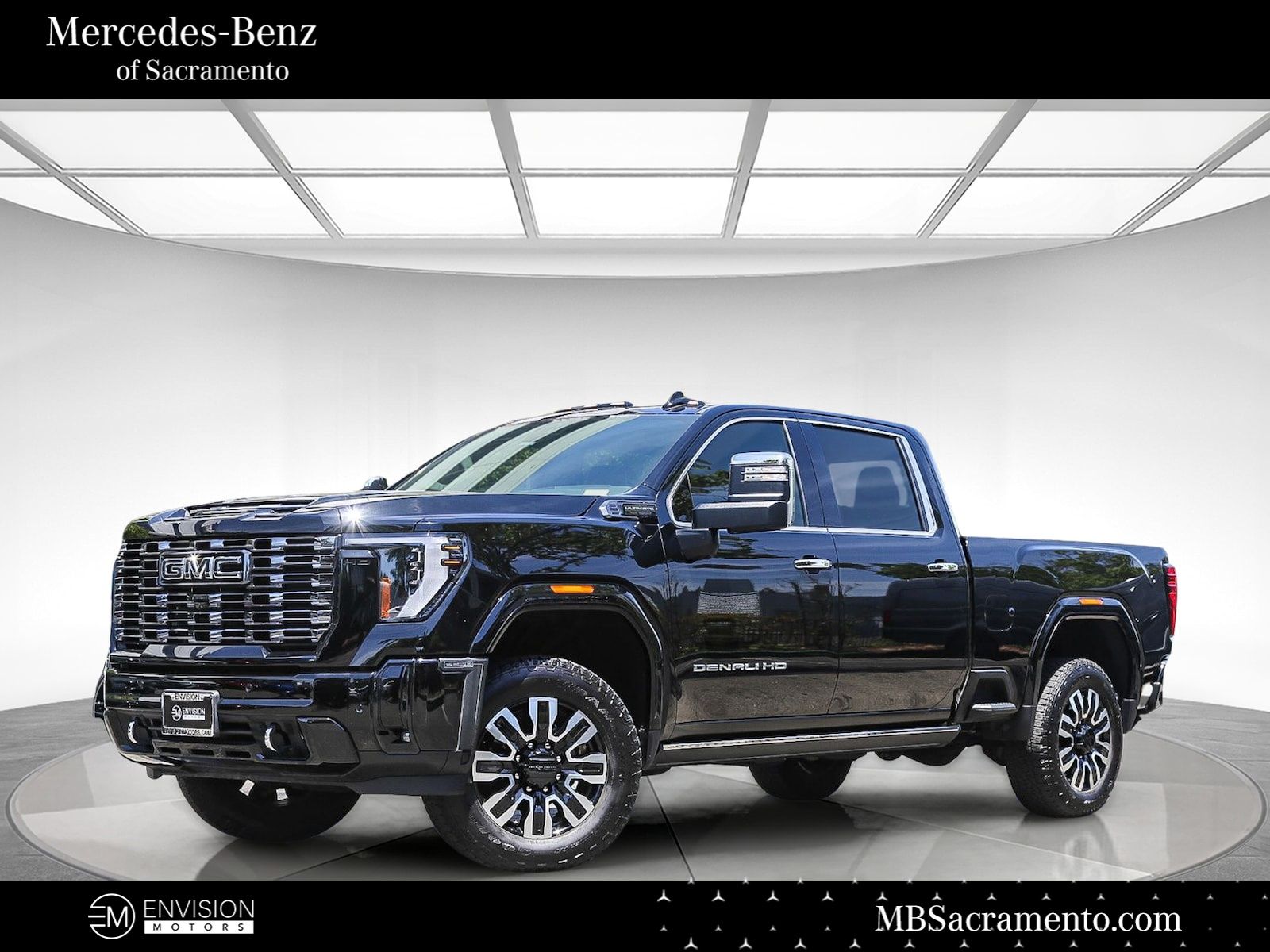 Onyx Black 2025 GMC Sierra 2500HD Denali Ultimate Crew Cab 4WD Pickup Truck Four-Wheel Drive Automatic