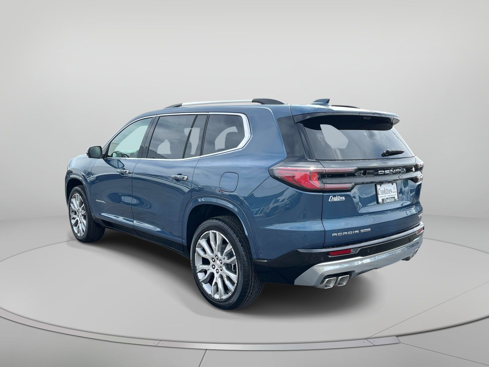 View vehicle photo 6