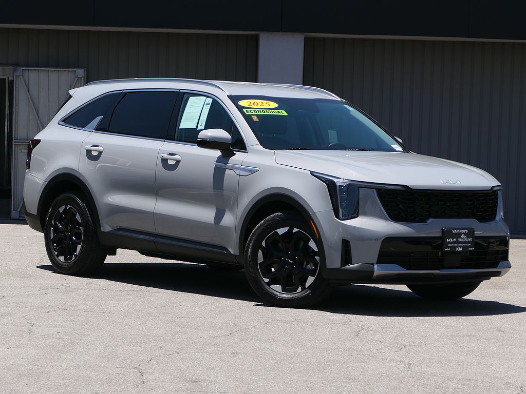 Gray 2025 Kia Sorento SUV / Crossover Front-Wheel Drive 8-Speed Automatic