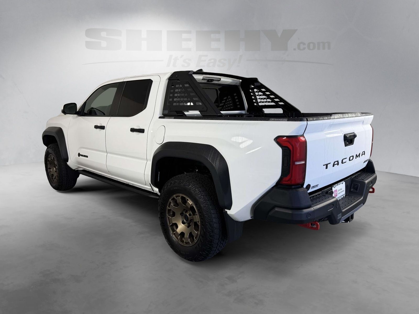 Used 2024 White Toyota Trailhunter image 14