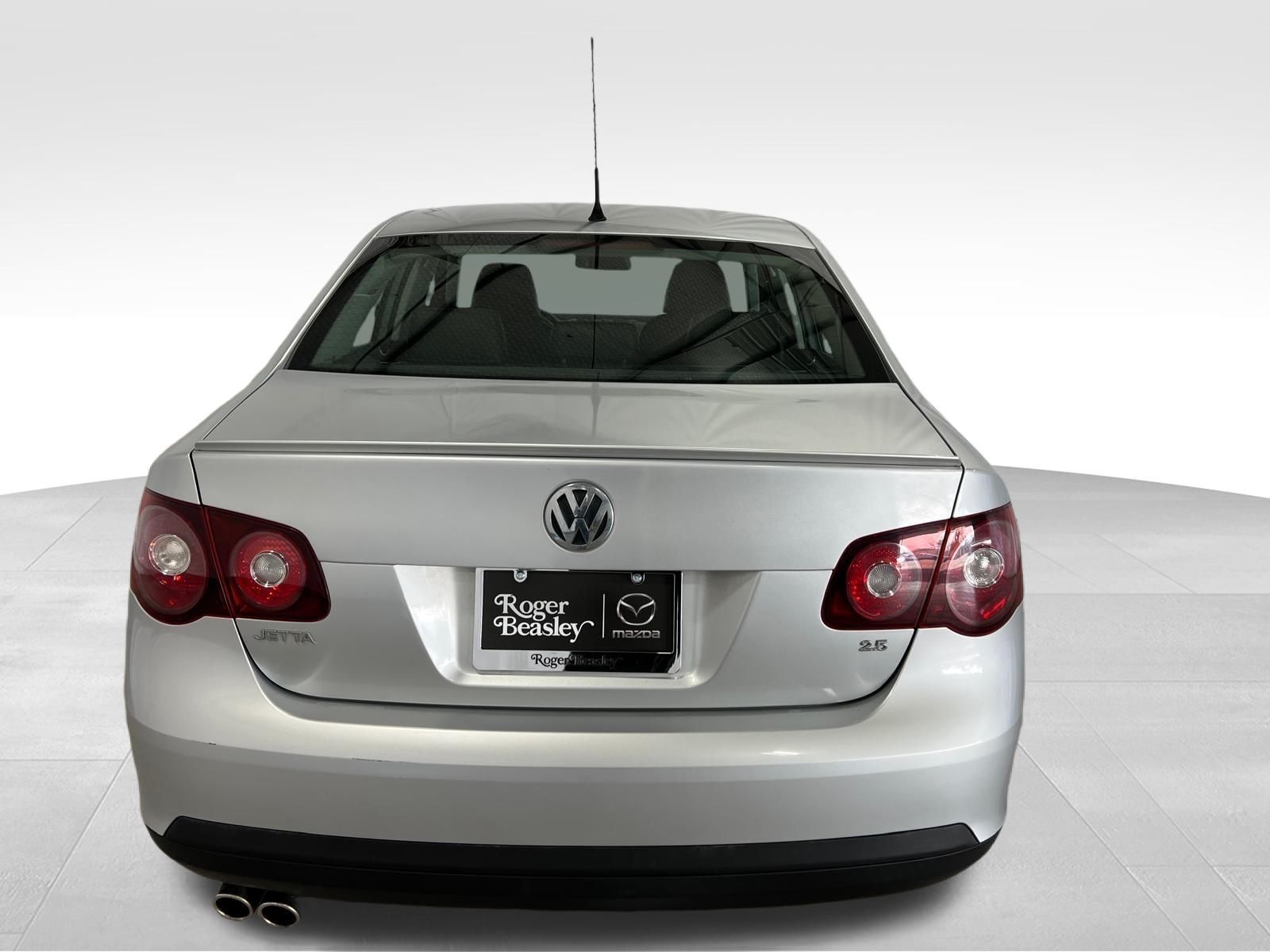 Used Car 2010 Volkswagen Jetta  For Sale Under $10,000 In Austin, Texas