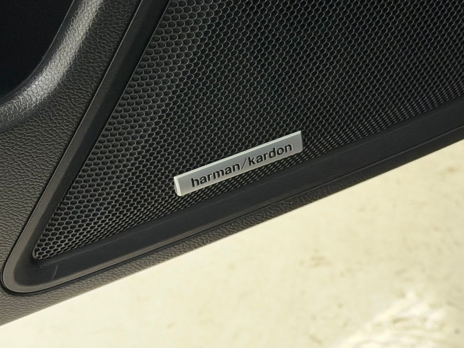 Used 2025 Gray Subaru Wilderness image 30