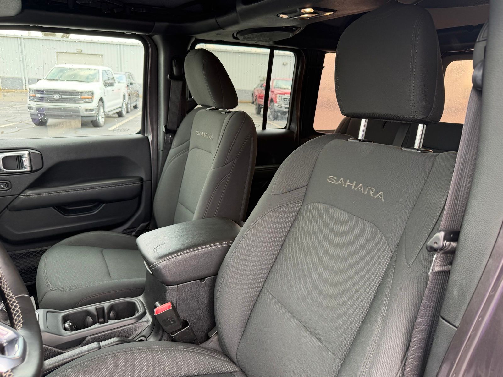 2021 Jeep Wrangler image 11