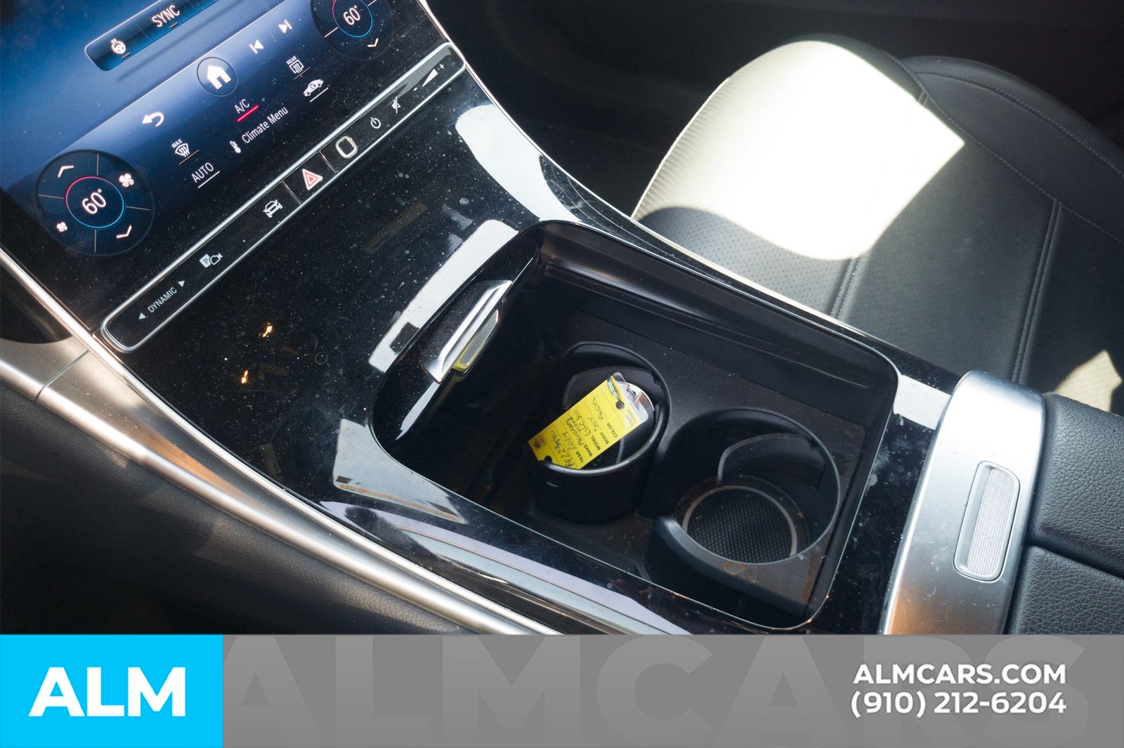 Used 2024 Black Mercedes-Benz GLC 300 image 10