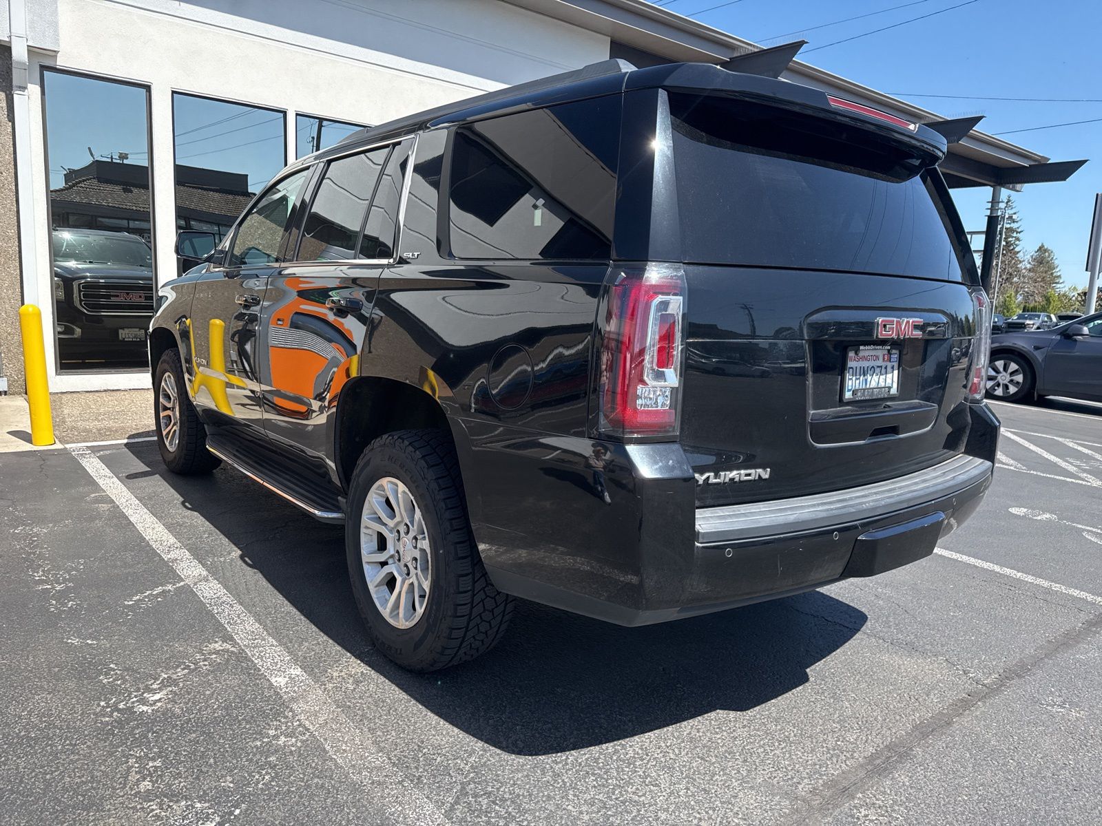 used 2017 GMC Yukon car, priced at $23,998