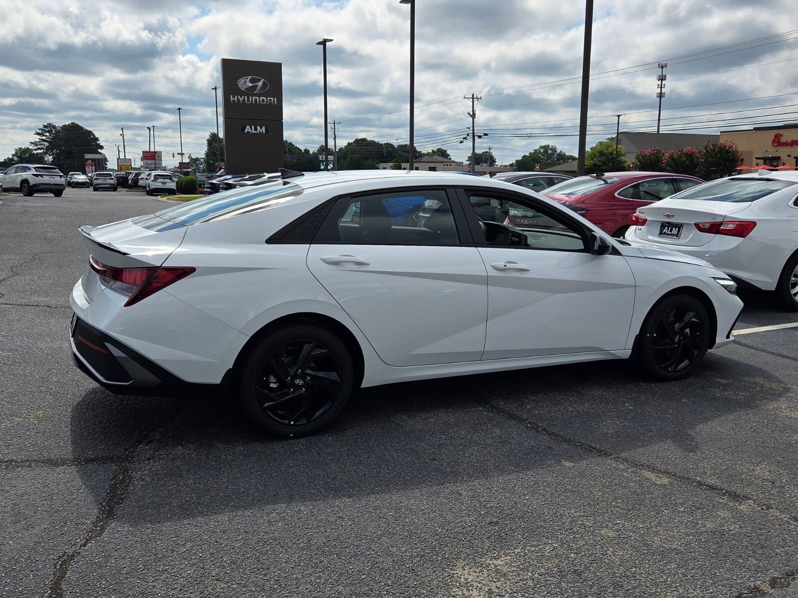 New 2026 White HYUNDAI SEL Sport image 12