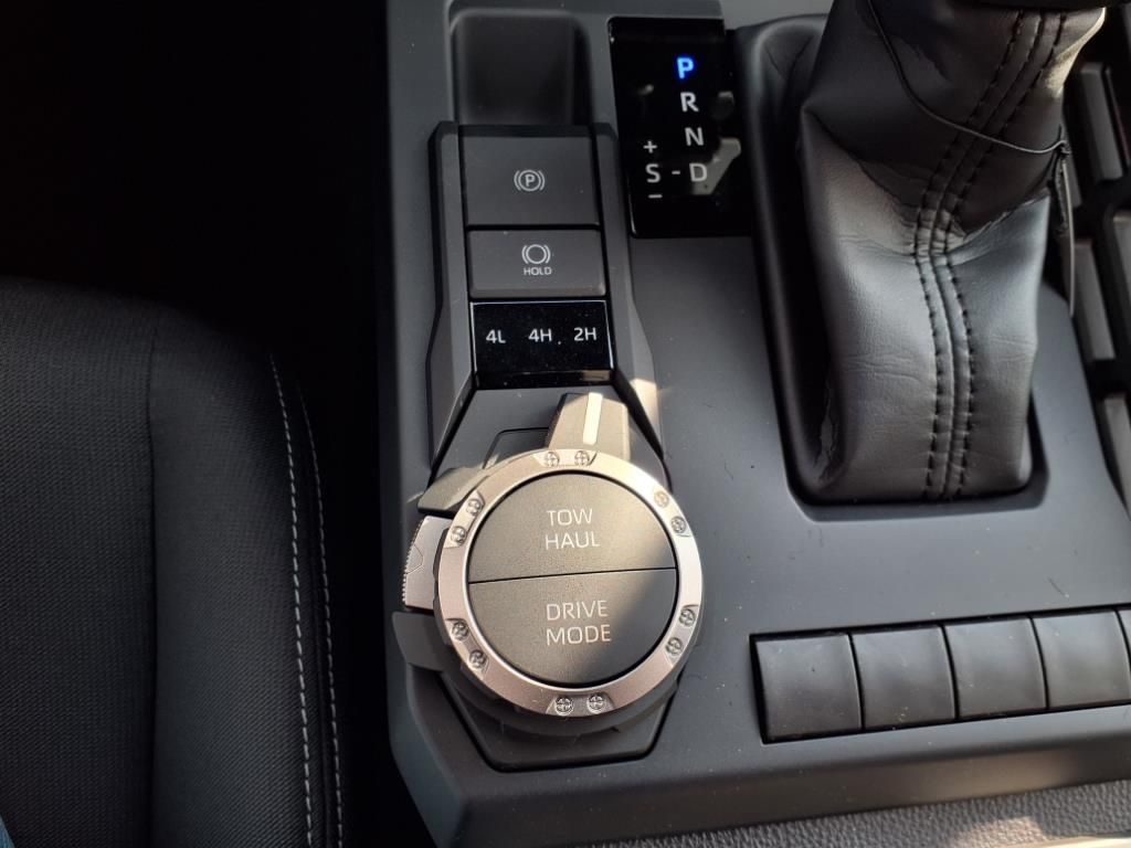 2025 Toyota Tacoma Hybrid TRD Sport - 5