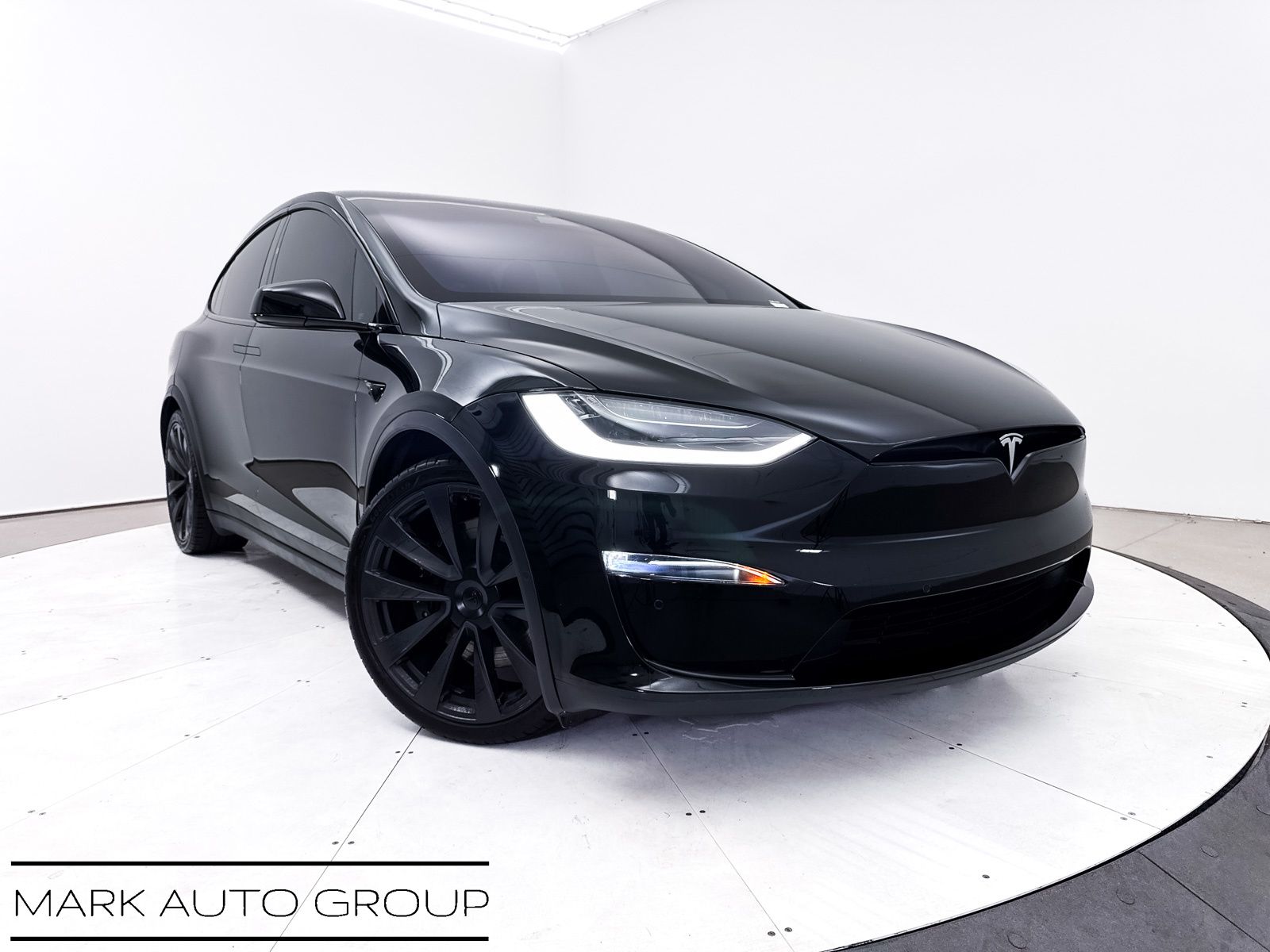 2022 Tesla Model X Plaid