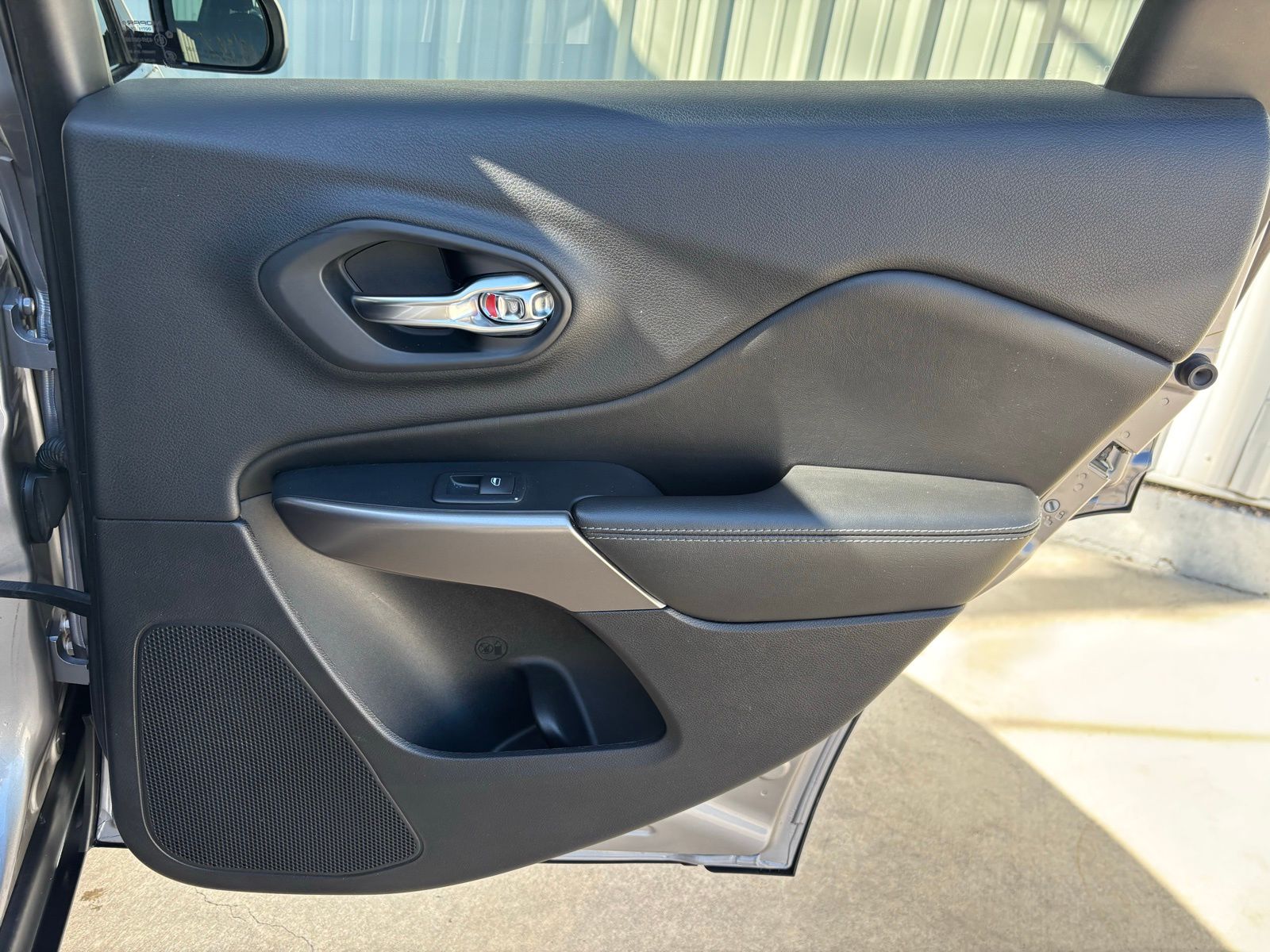 Used Car 2019 Jeep Cherokee  Latitude For Sale Under $10,000 In Austin, Texas