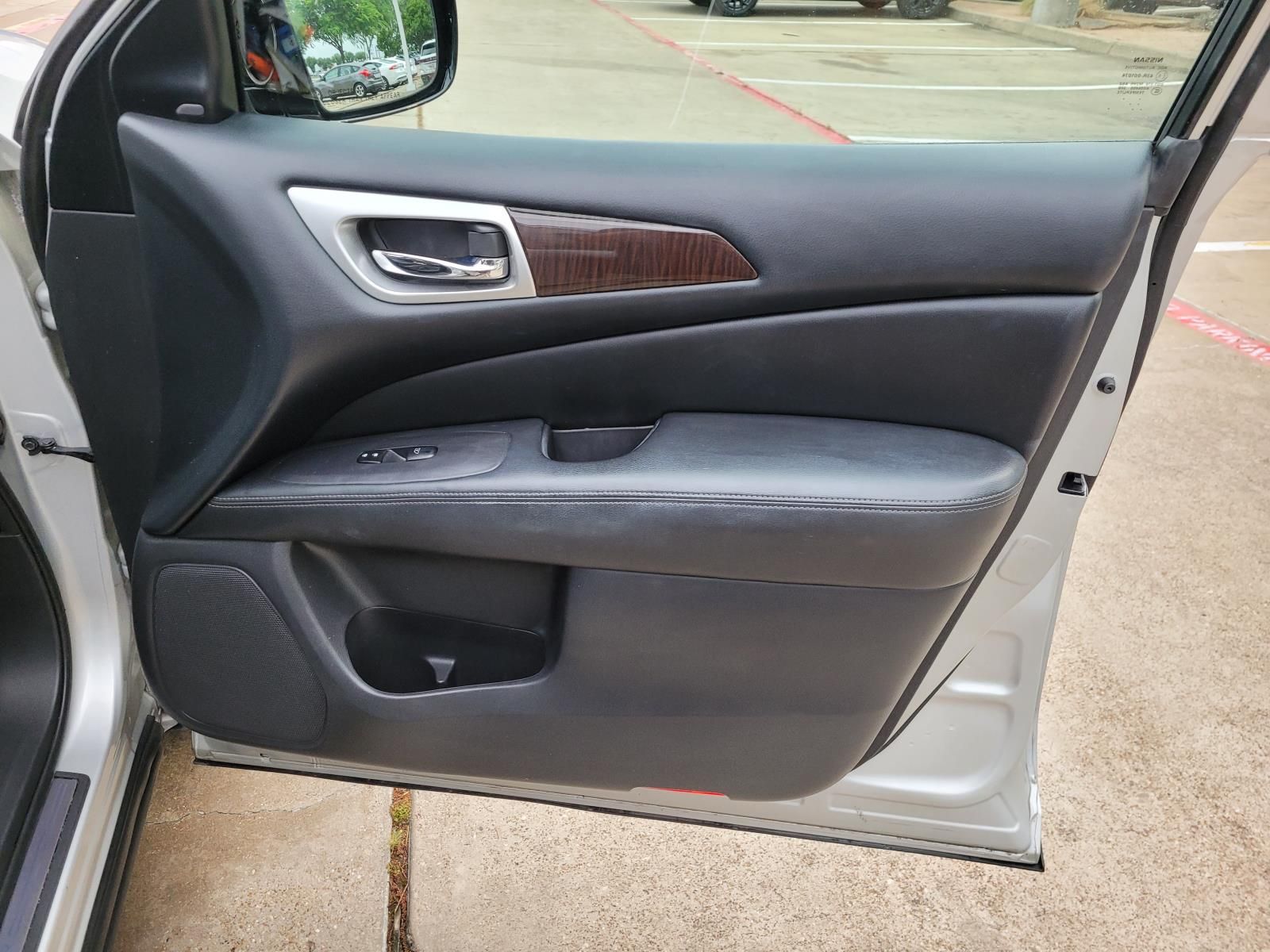 used 2015 Nissan Pathfinder car, priced at $11,500