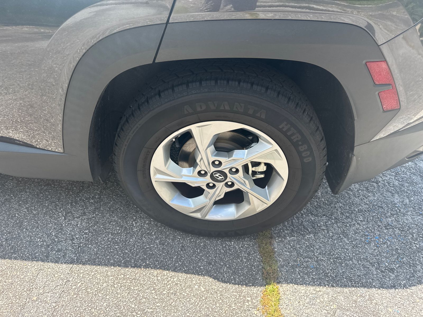 Used 2022 Gray Hyundai SEL image 19