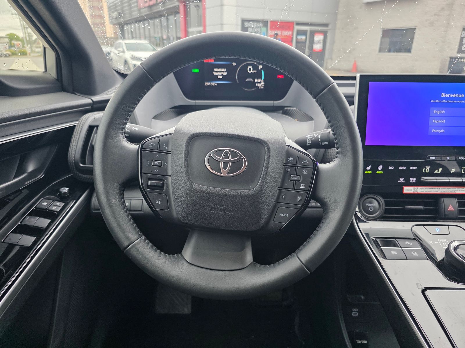 Used 2025 Silver Toyota XLE image 36