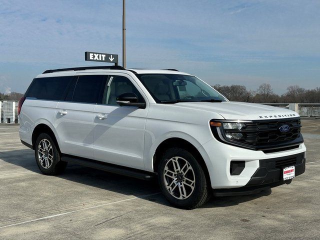 2026 Ford Expedition Active MAX 4x4's photo