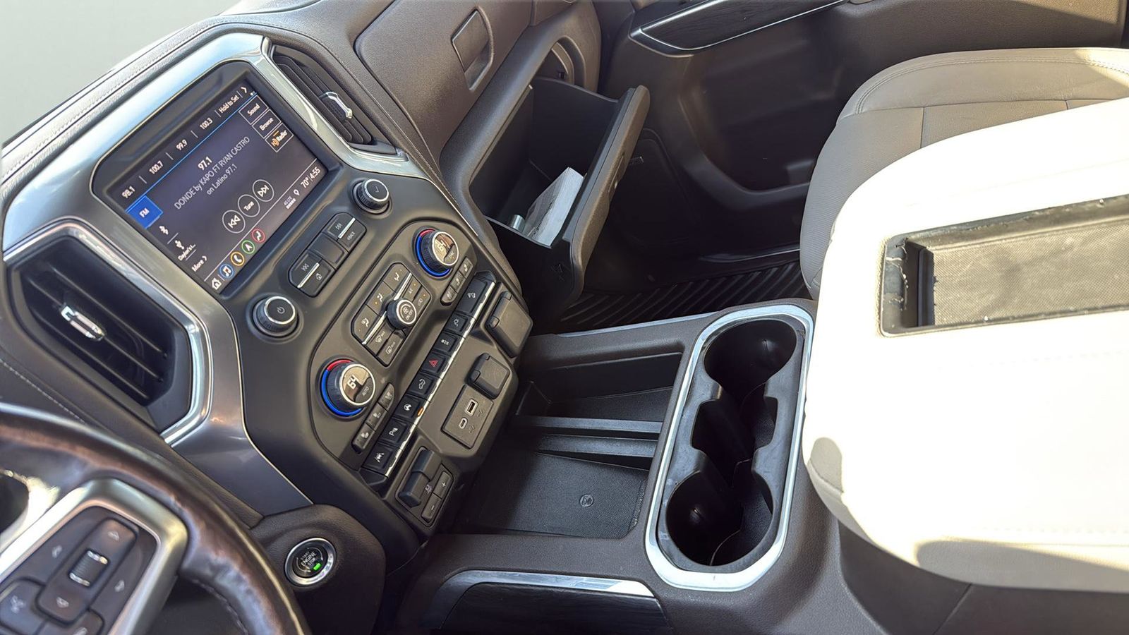 Used Car 2019 Chevrolet Silverado 1500  Ltz For Sale Under $25,000 In Austin, Texas