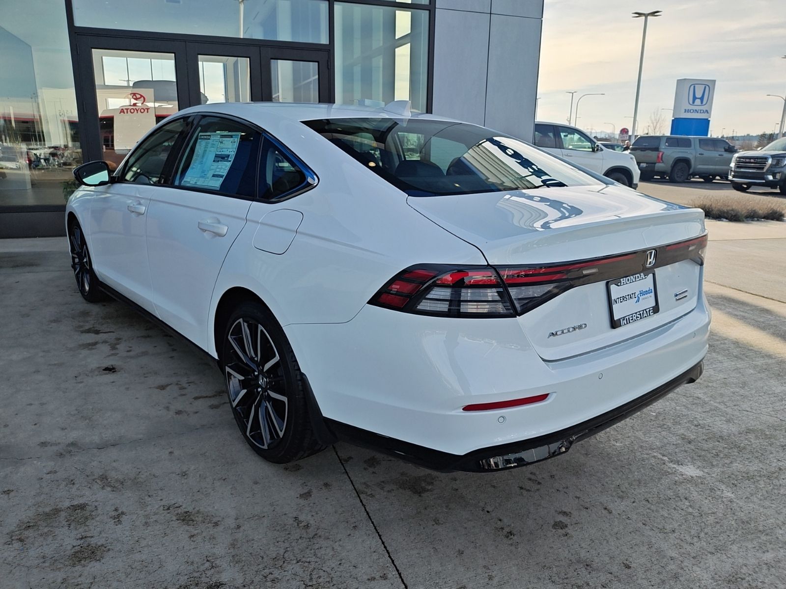 2025 Honda Accord Hybrid Touring - Photo 7