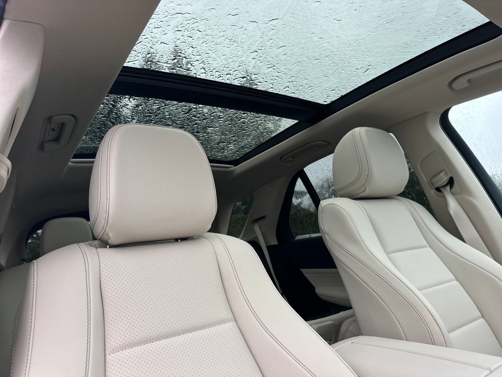 new 2026 Mercedes-Benz GLE car