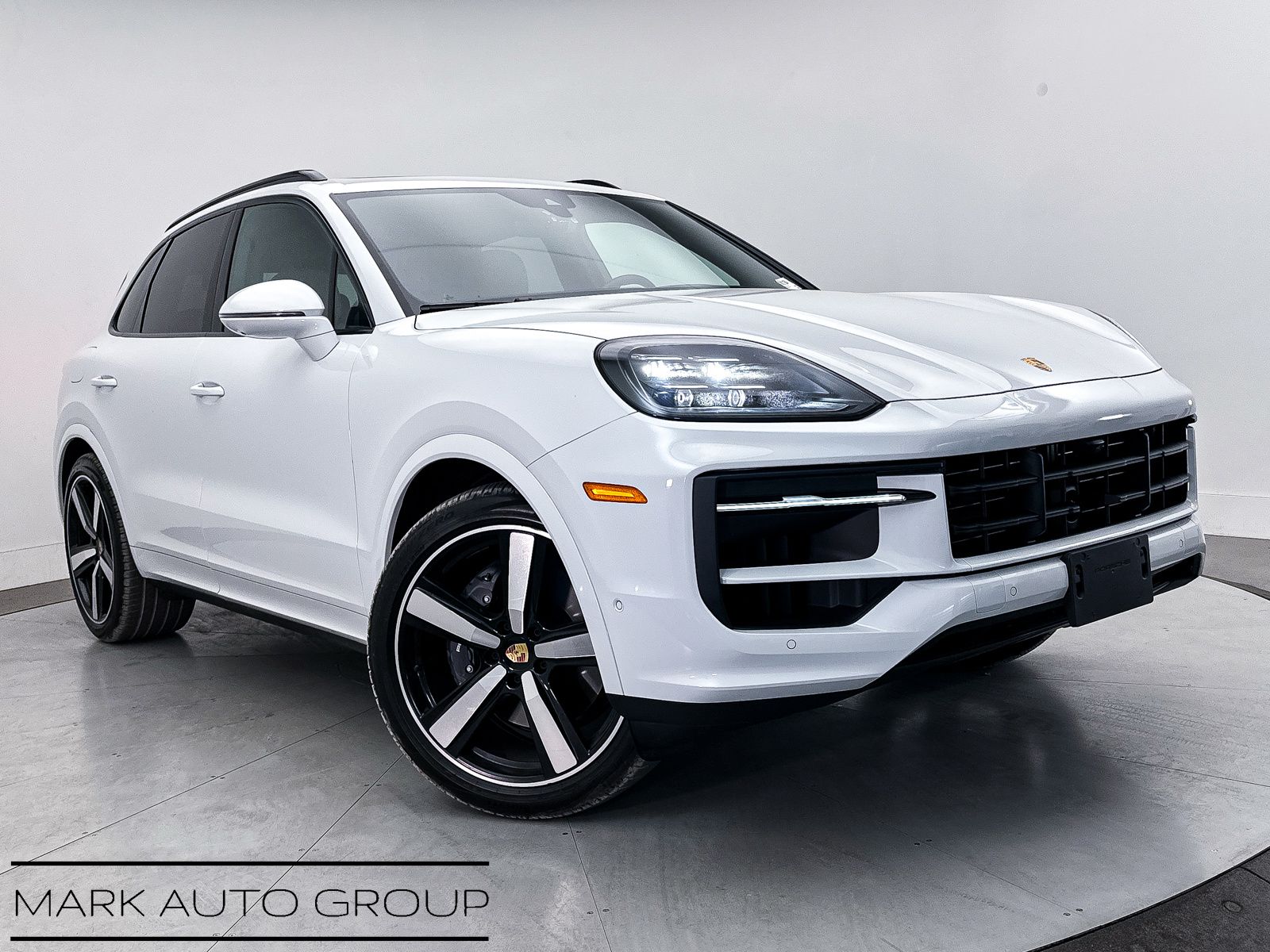 2024 Porsche Cayenne Base