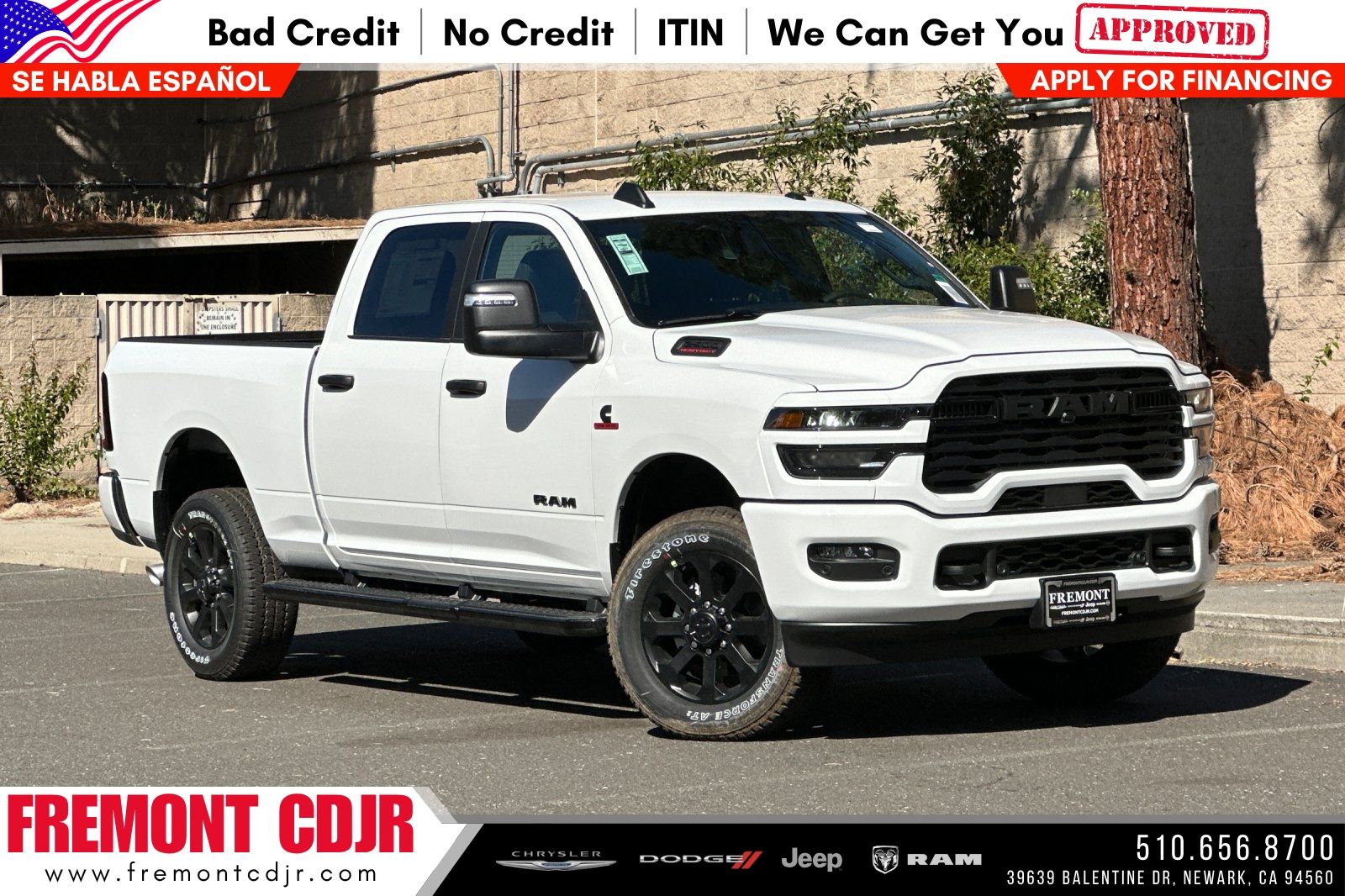 Bright White Clearcoat 2026 RAM 2500 Big Horn Crew Cab 4WD Pickup Truck Four-Wheel Drive 8-Speed Automatic