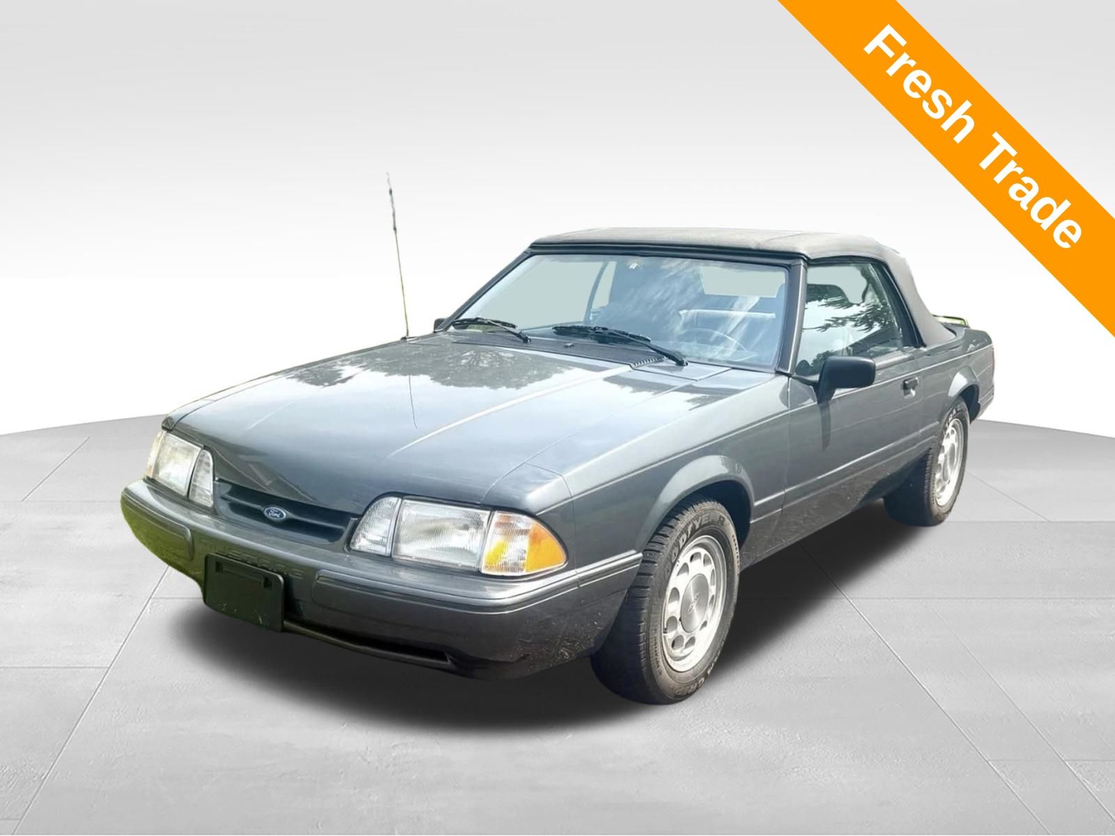 Gray 1989 Ford Mustang Convertible Rear-Wheel Drive Automatic