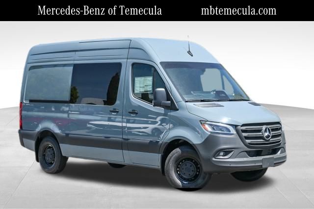 2025 Mercedes-Benz Sprinter Crew Van