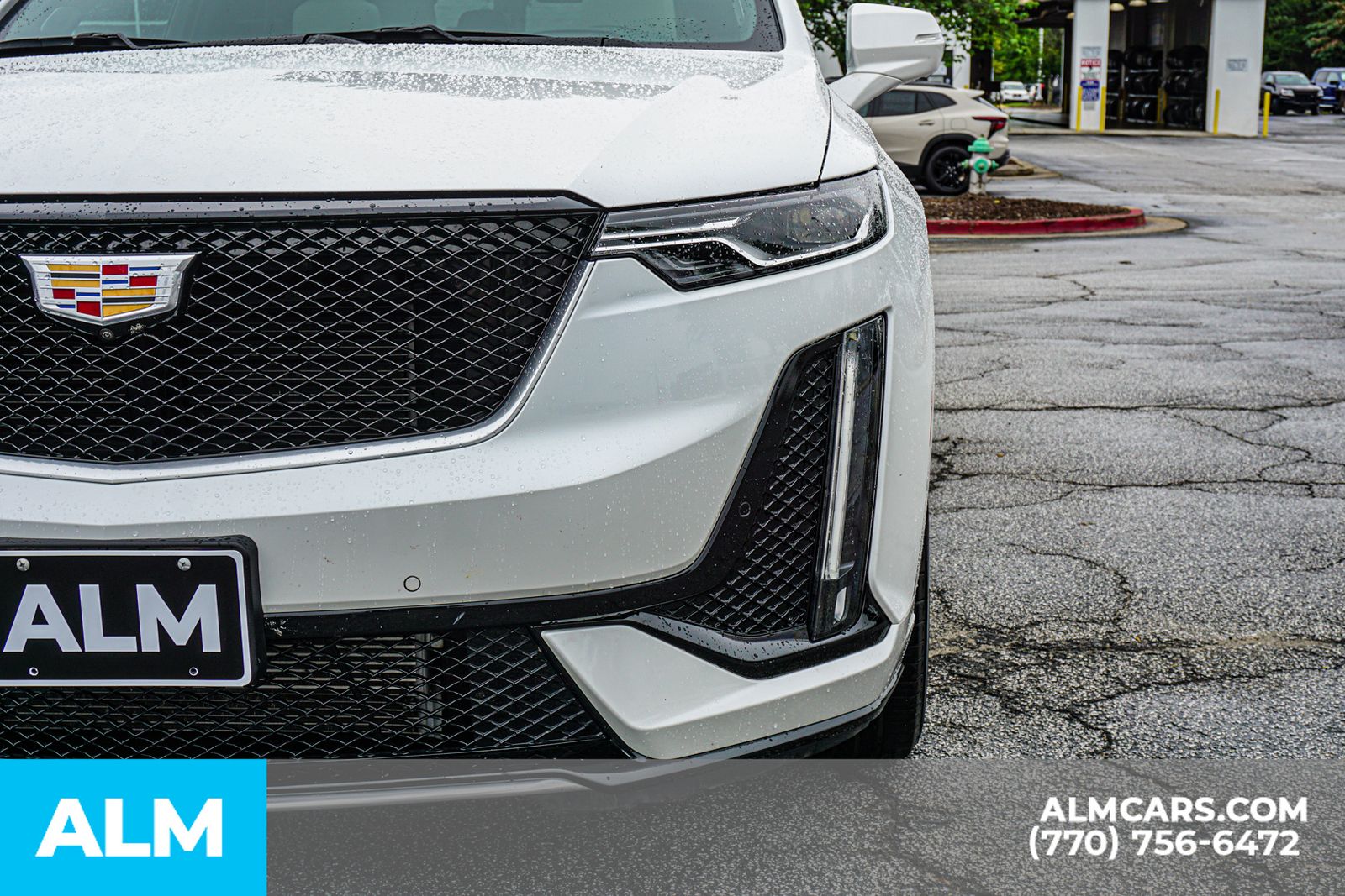 Used 2023 White Cadillac Sport image 18