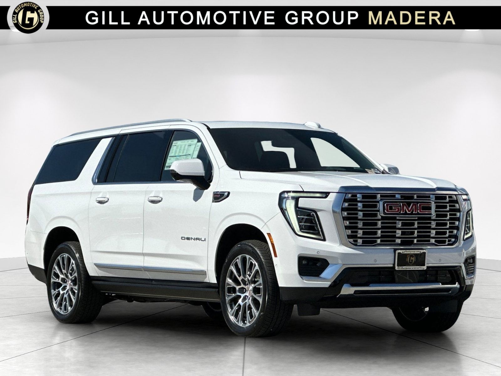 Summit White 2026 GMC Yukon XL SUV / Crossover Four-Wheel Drive 