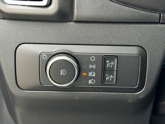 New 2026 White Ford Outer Banks image 34