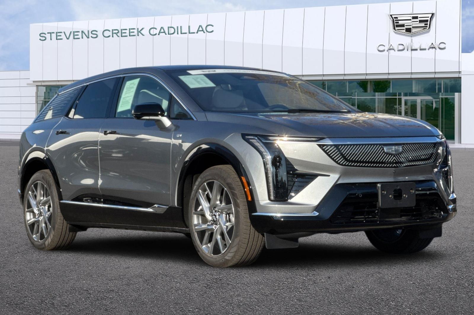 2025 Cadillac OPTIQ Luxury 1 AWD